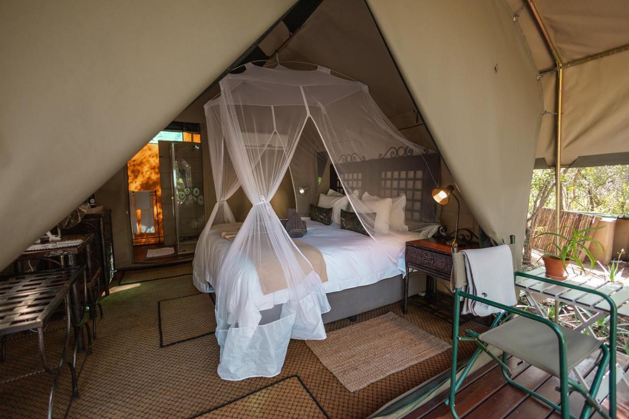Umkumbe Bush Lodge - Luxury Tented Camp Sabi Sand Game Reserve Buitenkant foto