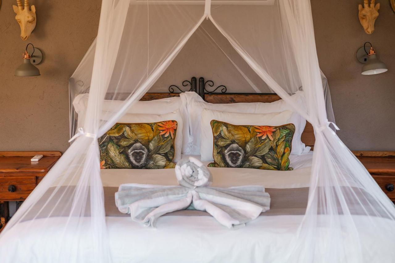 Umkumbe Bush Lodge - Luxury Tented Camp Sabi Sand Game Reserve Buitenkant foto