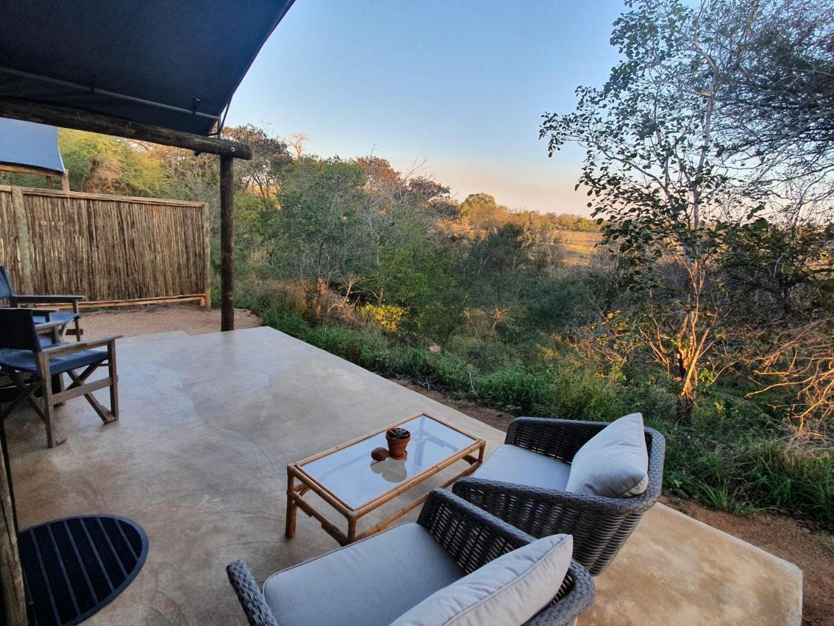 Umkumbe Bush Lodge - Luxury Tented Camp Sabi Sand Game Reserve Buitenkant foto