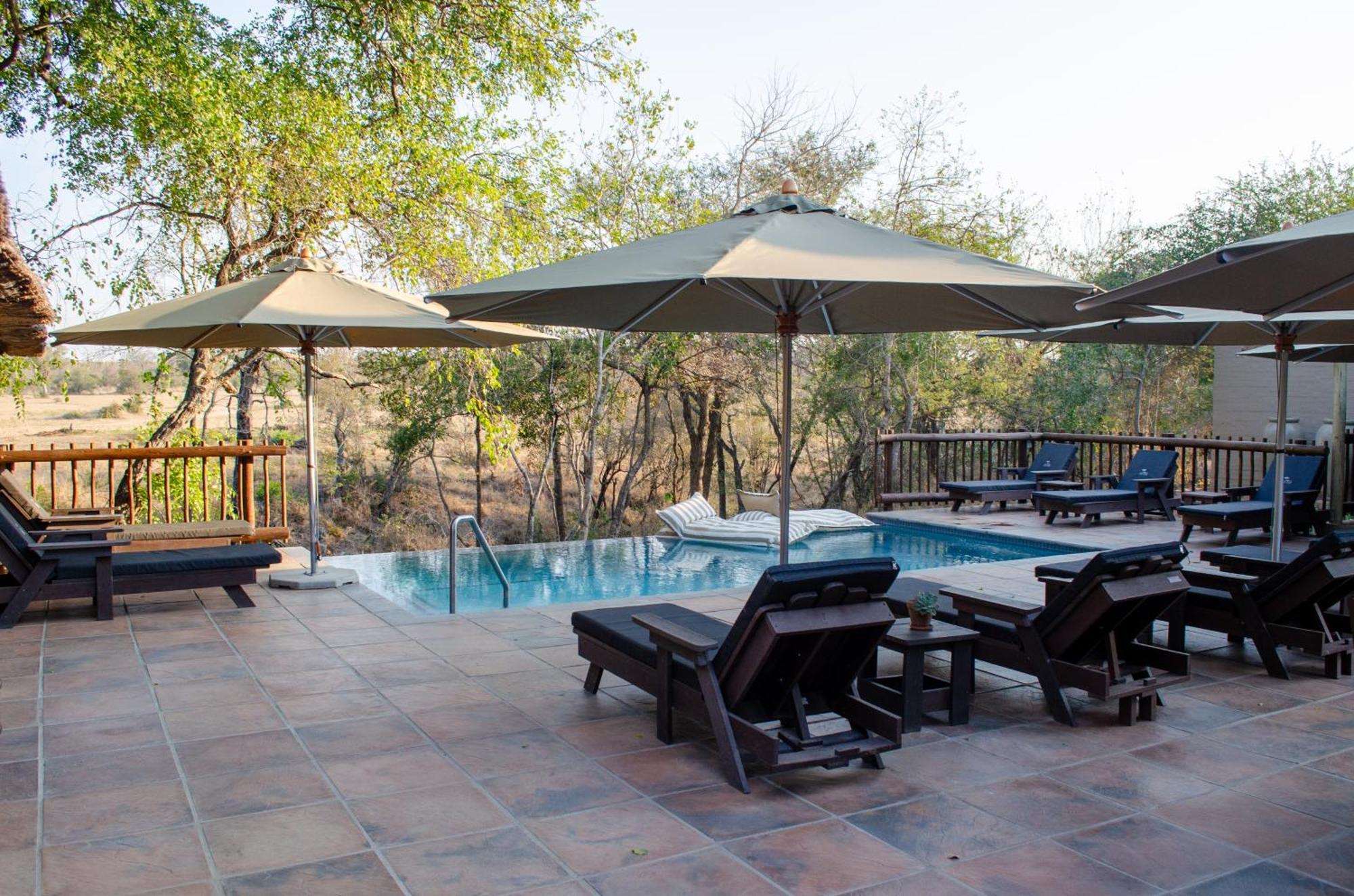 Umkumbe Bush Lodge - Luxury Tented Camp Sabi Sand Game Reserve Buitenkant foto